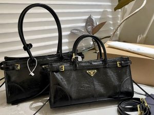 Reddit FashionReps Prada Bag  FashionReps Bags 05YAA19059