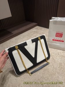 Reddit FashionReps Valentino Bag  FashionReps Bags 09YAR7746