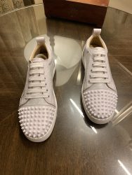Réplica de Christian Louboutin Zapatos de piel de vaca roja Fake Designer 3