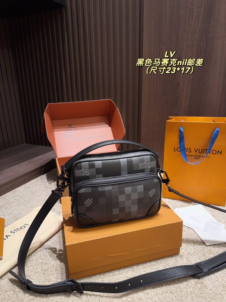 Super Clone Lv Tasche Schwarz Leder Klassisch Street Look Alike