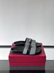 Valentino Shoes Calfskin 1:1 Replica Trainers