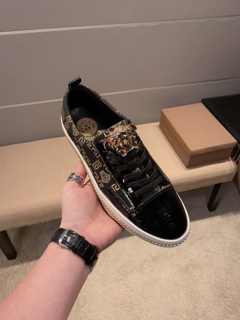 Versace Shoes Cowhide Casual Luxury Knock Off Designer Shoes