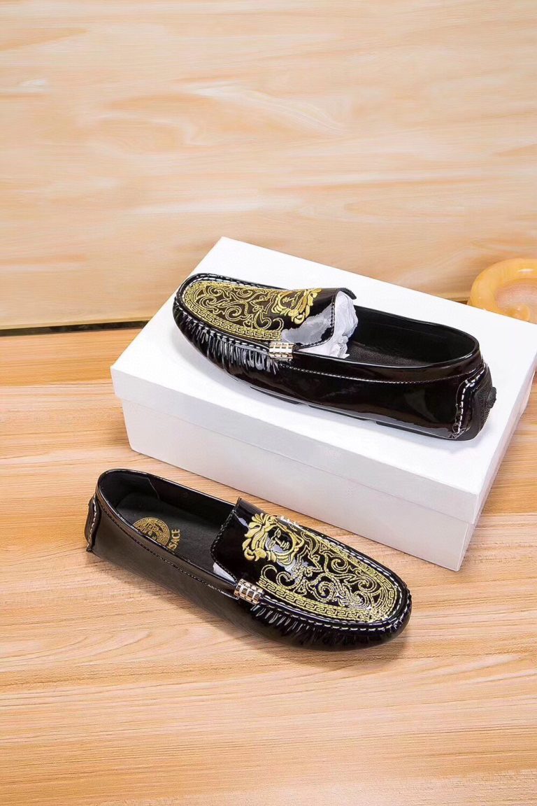 Versace Schuhe Leder Elegantes Dupe Gefälschte Turnschuhe
