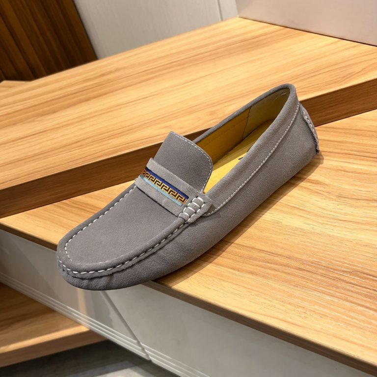 Versace Zapatos de cuero de moda Super Clon Zapatos falsos en línea