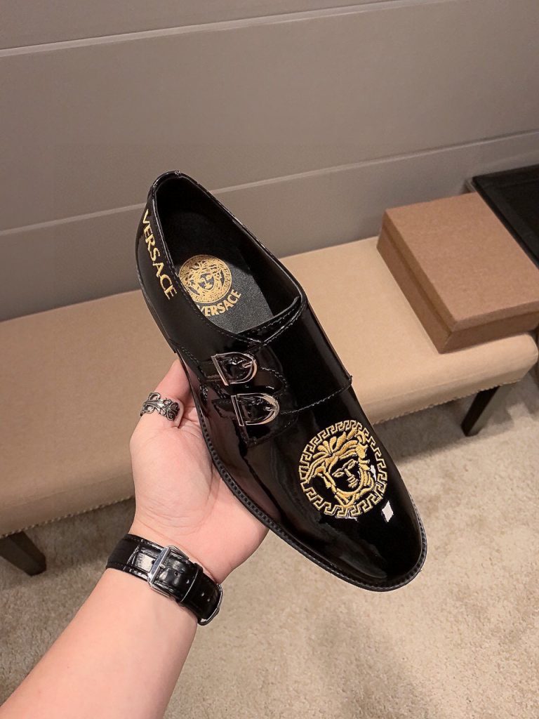 Versace zapatos de cuero moderno Dupe Mejores sitios web de zapatos falsos