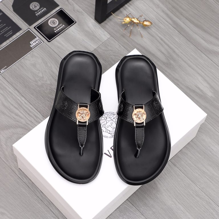 Versace Shoes Look Alike Fake Sneakers